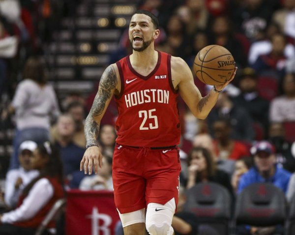 黄金配资开户官网 老里：无论我何时让儿子上场队友都不满意 他们都觉得自己更该上